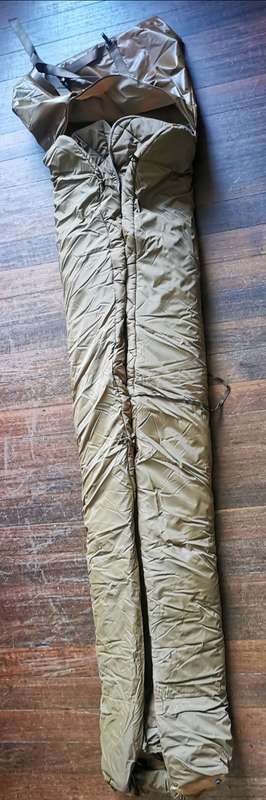 SADF 1977 Campcraft unused sleeping bag with inner and attached cover