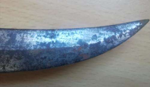 Moroccan koummya dagger in scabbard, with chain