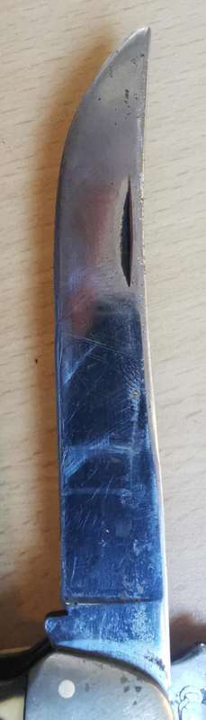 Vintage early 1970s USA-made Queen Steel #39 2-blade folding hunter knife