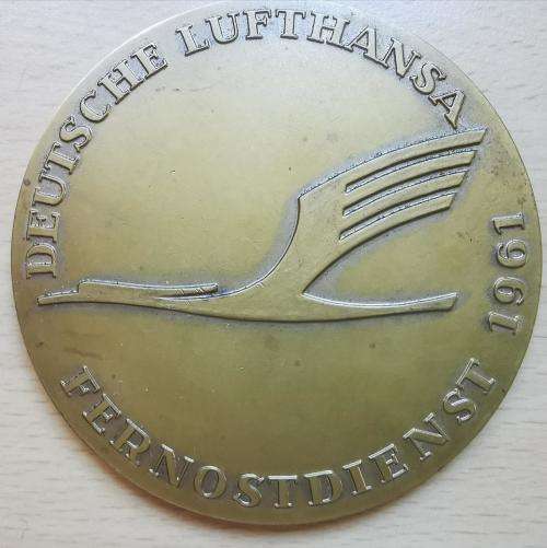 Large 1961 Lufthanza German airlines Far East Service medallion
