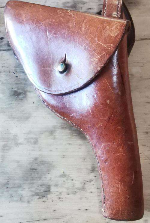 SA Police or BSAP high quality leather revolver holster - no markings
