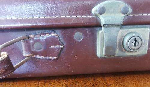 Vintage masonic regalia full-sized leather hard case - hard to find