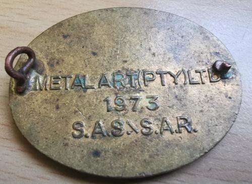 SA Railways 1973 enamelled Steward / Kelner badge - 5520
