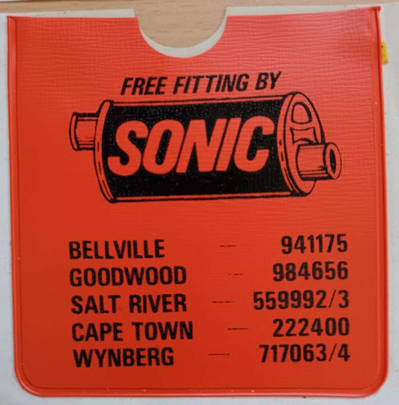 Lot of 4 vintage plastic pocket car sleeves - Sonic and Moag`s Service Station
