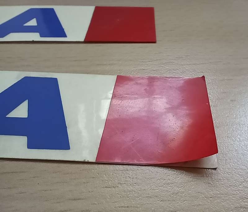 Pair of vintage Yamaha decal stickers