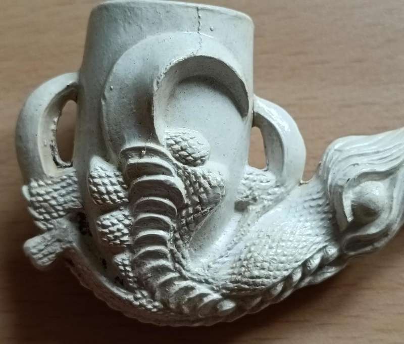 Unused Victorian clay pipe by Charles Crop of London, eagle`s claw