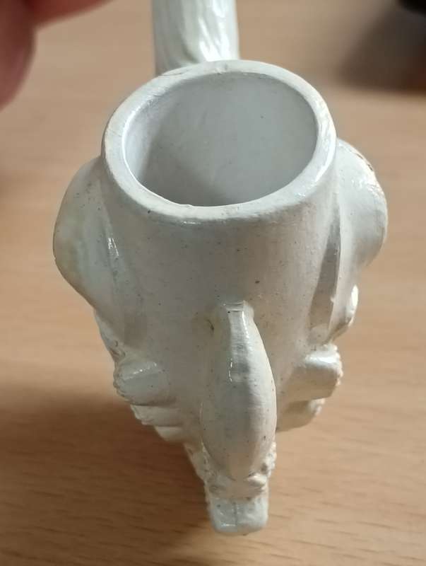 Unused Victorian clay pipe by Charles Crop of London, eagle`s claw