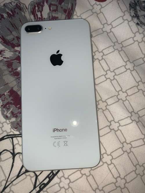 iPhone 8 Plus