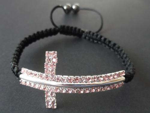 New trend! Macrame knot Cross bracelet - Pink