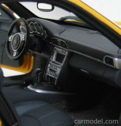 Porsche 911 997 Carrera S - 2004 - Yellow