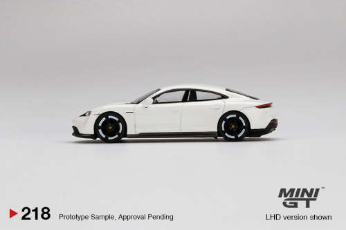 Porsche Taycan Turbo S - White