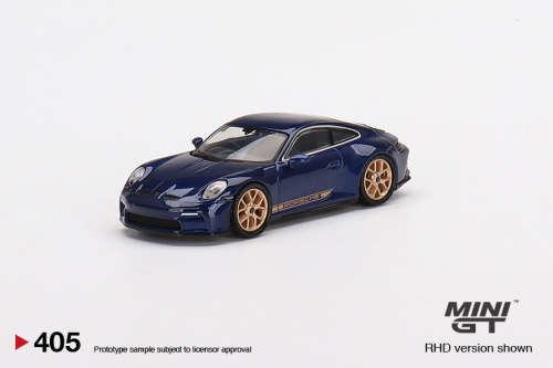 Porsche 911 (992) GT3 Touring - Gentian Blue Metallic