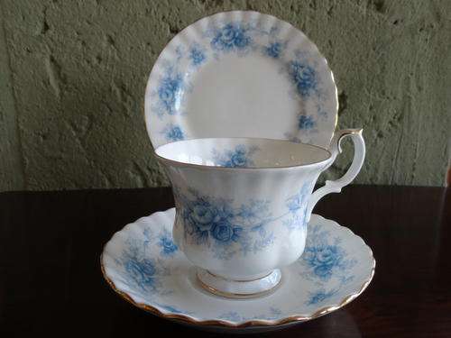 ROYAL ALBERT WINDSOR ROSE TRIOS