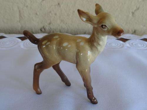 BESWICK FAWN