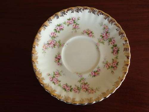 ROYAL ALBERT DIMITY ROSE SAUCER - 16cm DIAMETER
