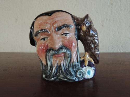 ROYAL DOULTON CHARACTER JUG (7cm TALL) - MERLIN