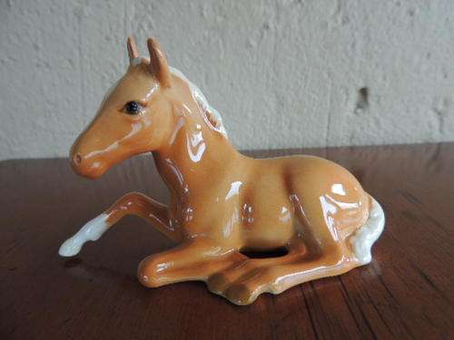 BESWICK PALOMINA FOAL - SO BEAUTIFUL