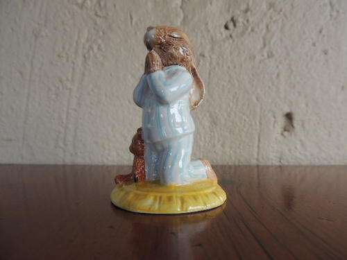 ROYAL DOULTON FIGURINE - ' BEDTIME BUNNYKINS '