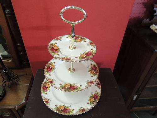 ROYAL ALBERT OLD COUNTRY ROSES 3 TIER CAKE STAND