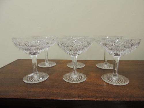 SET OF 6 BRILLIANT CUT COCKTAIL GLASSE - REALLY BEAUTIFUL