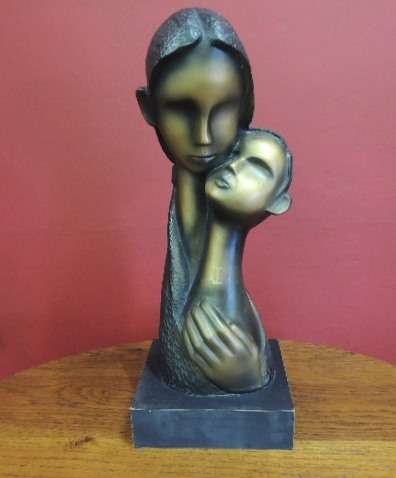 MOTHER AND CHILD FIGURINE - CLEARANCE SALE