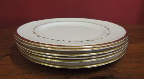 ROYAL DOULTON PLATES - SET OF SIX - "COVINGTON"