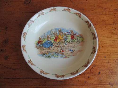 ROYAL DOULTON BUNNYKINS SOUP BOWL
