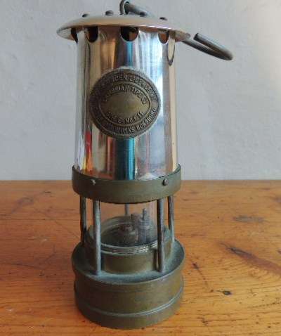 VICTOR KENT WOLF LAMP TYPE 7 R.M.B.S.