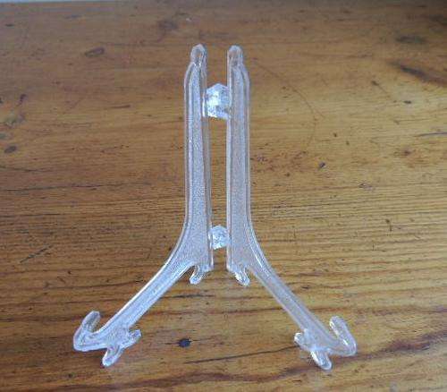 PLATE STANDS - 13.5CM