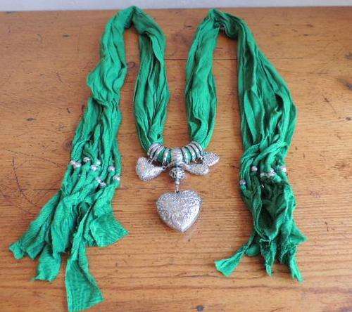 GREEN JEWEL SCARF
