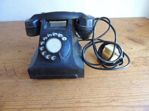SIEMENS BLACK BAKELITE TELEPHONE