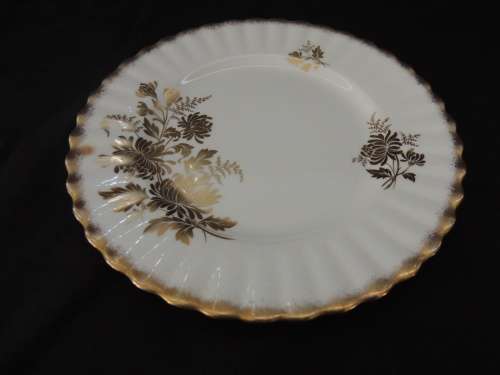 ROYAL ALBERT PLATES 18CM - "GOLDEN GLORY"