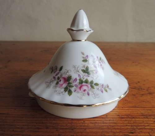 ROYAL ALBERT TEAPOT LID - "LAVENDER ROSE"