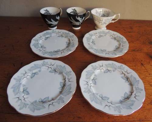 ROYAL ALBERT JOB LOT - 7 PIECES