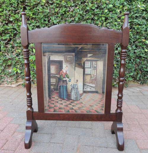 MAHOGANY TAPESTRY FIRESCREEN