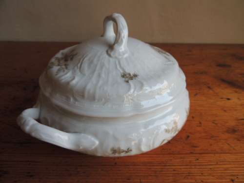 ROSENTHAL SANSSOUCI LIDDED TUREEN - BARGAIN!!!