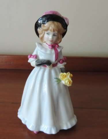 ROYAL DOULTON FIGURINE - "SHARON" HN 3047