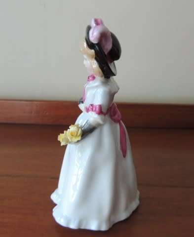 ROYAL DOULTON FIGURINE - "SHARON" HN 3047
