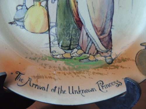ROYAL DOULTON RACK PLATE - "THE ARRIVAL OF THE UNKNOWN PRINCESS"