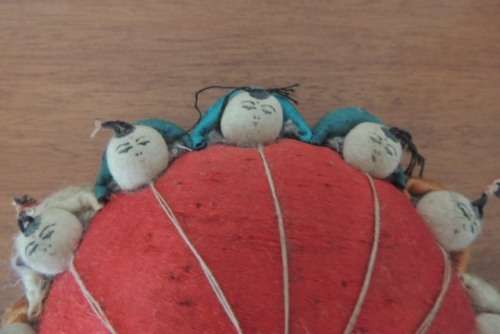 VINTAGE PIN CUSHION