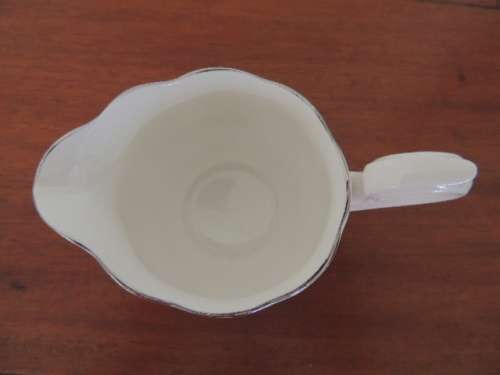 ROYAL ALBERT TEA SET - "TRENT ROSE" - 20 Pieces