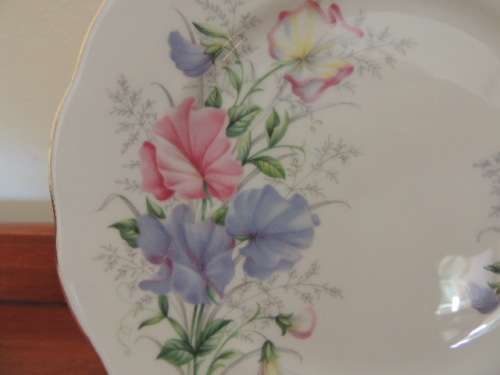ROYAL ALBERT CAKE PLATE - "SWEET PEA"