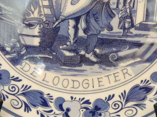 DELFT TRADITIONAL TRADESMAN RACK PLATE - "DE LOODGIETER"