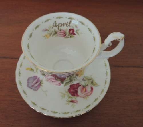 ROYAL ALBERT FLOWER OF THE MONTH COFFEE DUO - "APRIL" SWEET PEA