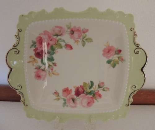ROYAL ALBERT DISH