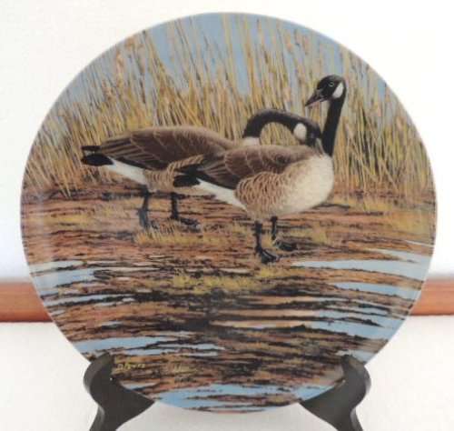 DOMINION CHINA LTD ONTARIA CANADA PLATE - "COURTSHIP" - BOXED WITH COA