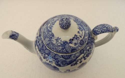 COPELAND SPODE'S ITALIAN BLUE - ROUND TEA POT
