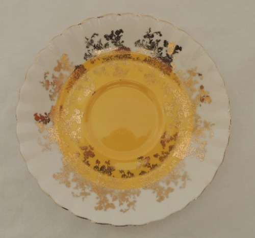 ROYAL ALBERT TEA DUO - "REGAL SERIES" - YELLOW DUO 1