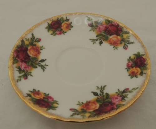 ROYAL ALBERT MINIATURE SAUCER - "OLD COUNTRY ROSES"