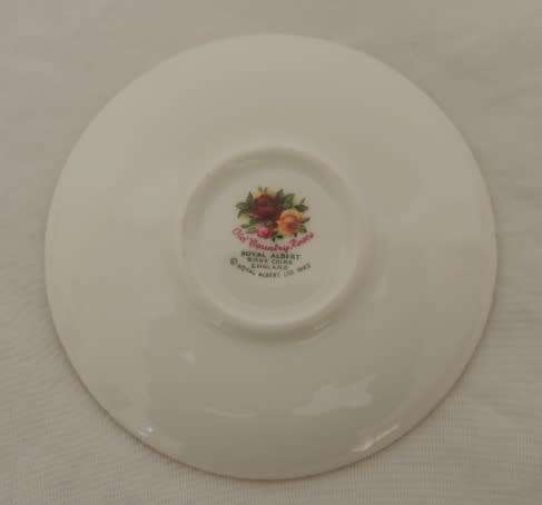 ROYAL ALBERT MINIATURE SAUCER - "OLD COUNTRY ROSES"